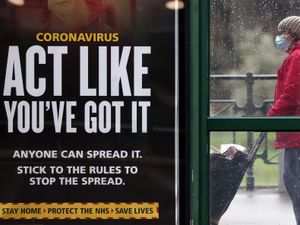 Supporting image for story: England told to ‘hold its nerve’ ahead of easing of lockdown outdoors