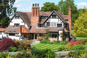 Marche Manor, Halfway House, Shrewsbury
