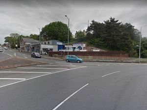 Supporting image for story: Witness appeal after crash between vehicle and marked police car in Kidderminster