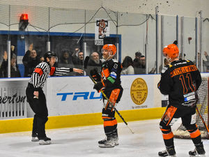 Supporting image for story: Tom Watkins: Telford Tigers dropping too many points at home 