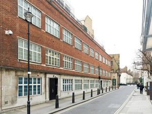 Supporting image for story