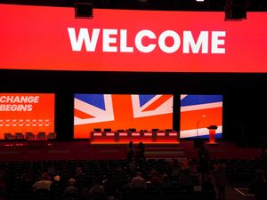 Supporting image for story: Boos amid concerns over winter fuel payment debate delay at Labour conference