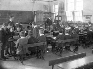Supporting image for story: Pictures From The Past - May 25
