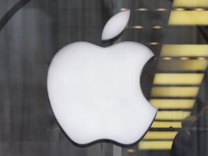 Supporting image for story: Ireland and Apple await major development in long-running EU tax dispute