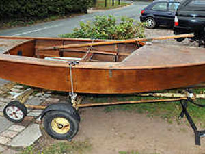 Supporting image for story: Fast sale hope on classic boat