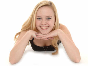 Supporting image for story: Blitz on drivers using mobile phones is backed in House of Commons