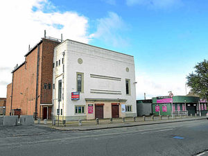 Supporting image for story: Boycie backing campaign to reopen old cinema in Wellington