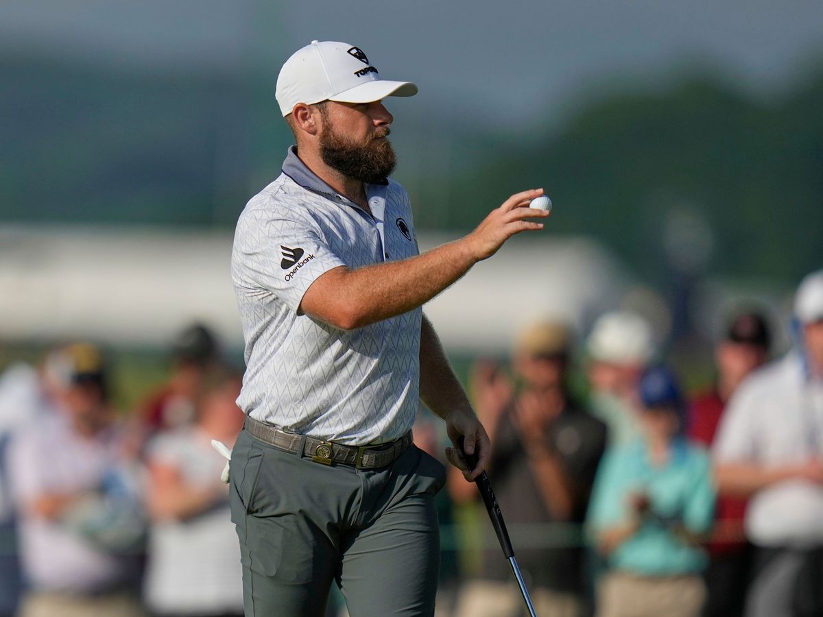 Tyrrell Hatton charges into contention as Sam Burns leads US Open
