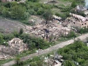 Supporting image for story: Drone footage shows damage in Ukraine village as residents flee Russian advance