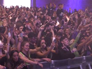 Supporting image for story: 41% of adults more likely to attend an event if required to show negative test