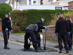 Supporting image for story: Murder probe as man stabbed to death in Halesowen street