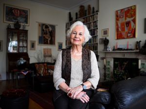 Supporting image for story: Holocaust survivor and husband emailed friends about deaths at Swiss clinic