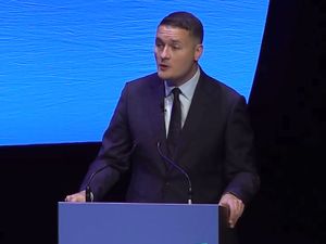 Supporting image for story: Women with ‘worrying’ breast lumps to be referred directly to specialist clinics