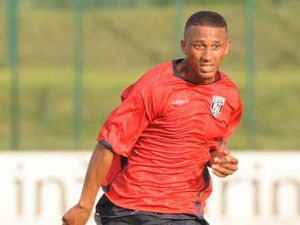 Supporting image for story: Bucks to try out West Brom's Samuels in Shifnal friendly