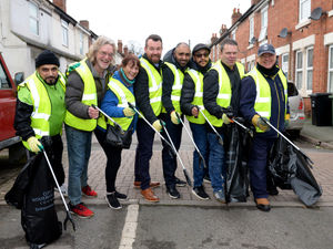 Supporting image for story: Stuart Anderson MP launches street clean team to tackle 'unacceptable' litter on Wolverhampton streets