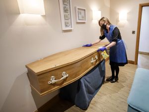 Supporting image for story: Weekly Covid deaths of care home residents ‘at highest level since end of April’