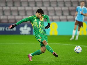 Supporting image for story: Senne Lammens set to join Man Utd from Antwerp on Transfer Deadline Day