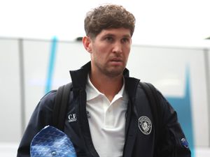 Supporting image for story: John Stones closing in on Manchester City return