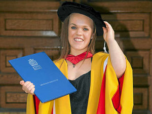 Supporting image for story: Degree joy for swimming star Ellie Simmonds