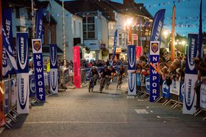 Racing towards the finish in the supersprint