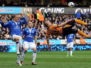 Supporting image for story: Wolves 0 Everton 0 - in pictures