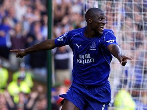 Supporting image for story: Former Arsenal and Everton striker Kevin Campbell dies aged 54