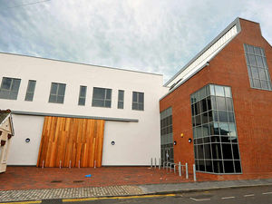 Supporting image for story: Walsall school evacuated after 15 fall ill