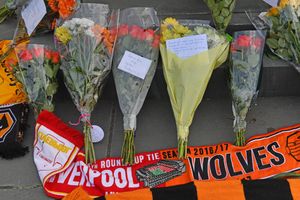 Wolves fans react to the sudden and tragic death of Diogo Jota.