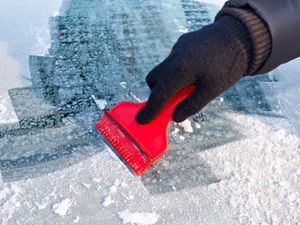 Supporting image for story: Yellow weather warning for ice issued across region with risk of 'freezing rain'