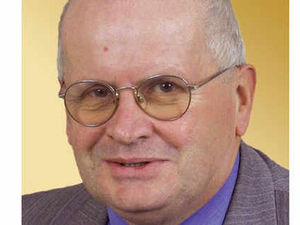 Supporting image for story: Keith honoured as choice of new Sandwell mayor