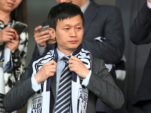 Supporting image for story: Comment: It's in Guochuan Lai's interest to help out West Brom boss Alan Pardew this month