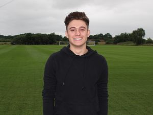 Supporting image for story: Daniel James joins Shrewsbury on season-long loan