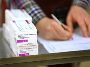 Supporting image for story: Who will get the Oxford Covid-19 vaccine and how?