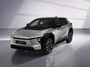 Supporting image for story: Updated Toyota bZ4x will be priced at £39,995