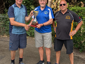 Supporting image for story: Bowls round-up: Pack leader, final places and another major title