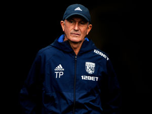 Supporting image for story: Kevin Phillips: Pressure starting to grow on Tony Pulis & Co