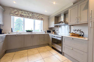 Kitchen in Wellingtonia Cottage