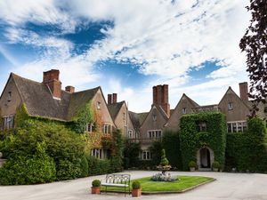 Supporting image for story: A countryside escape