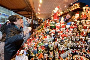 Janine Hancock from Sedgley and stallholder Chali Grinnell