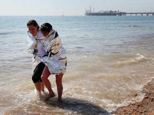 Supporting image for story: Excitement level rises as temperature soars