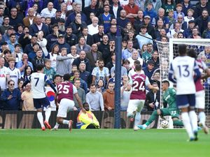 Supporting image for story: Impressive Tottenham turn it on with second-half thrashing of West Ham