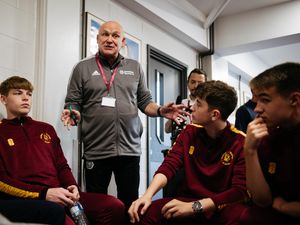 Supporting image for story: Former Manchester United assistant Mike Phelan inspires students on visit to Telford