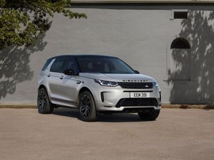 Supporting image for story: UK Drive: Does a plug-in hybrid powertrain suit the Land Rover Discovery Sport?