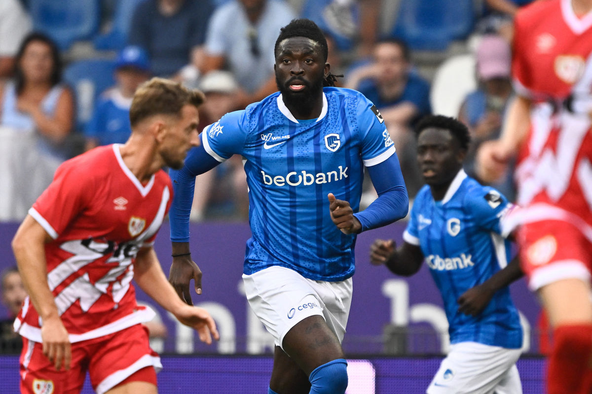 Wolves agree fee for new striker to bolster attack