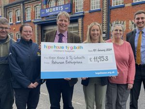 Supporting image for story: Shrewsbury businesses raise £26,000 for Hope House 
