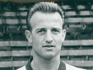 Supporting image for story: Wolves mourn the loss of hero Gerry Harris