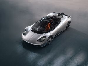 Supporting image for story: Gordon Murray Group announces £300m investment in automotive operations