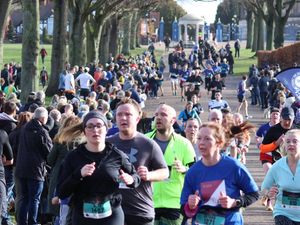 Supporting image for story: Shrewsbury 10k attracts 1,400 runners despite recent snow