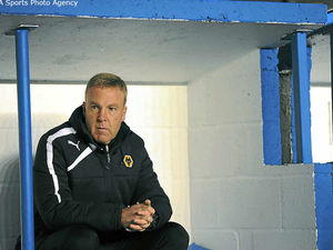 Supporting image for story: Kenny Jackett challenges Wolves to stay top