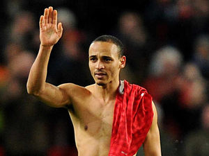 Supporting image for story: West Brom striker Peter Odemwingie sacks agents